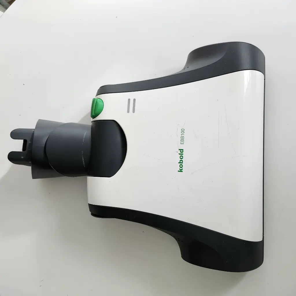 EBB100 Scratches (1).webp